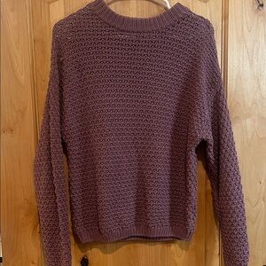 Universal Thread Rosewood Textured Crewneck Sweater